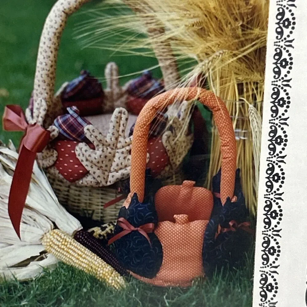 Fall Baskets Pumpkins/Cats/Leaves Snapdragon Designs NEW Vintage Sewing Pattern